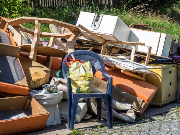 Best Yard Waste Removal  in Sioux Center, IA